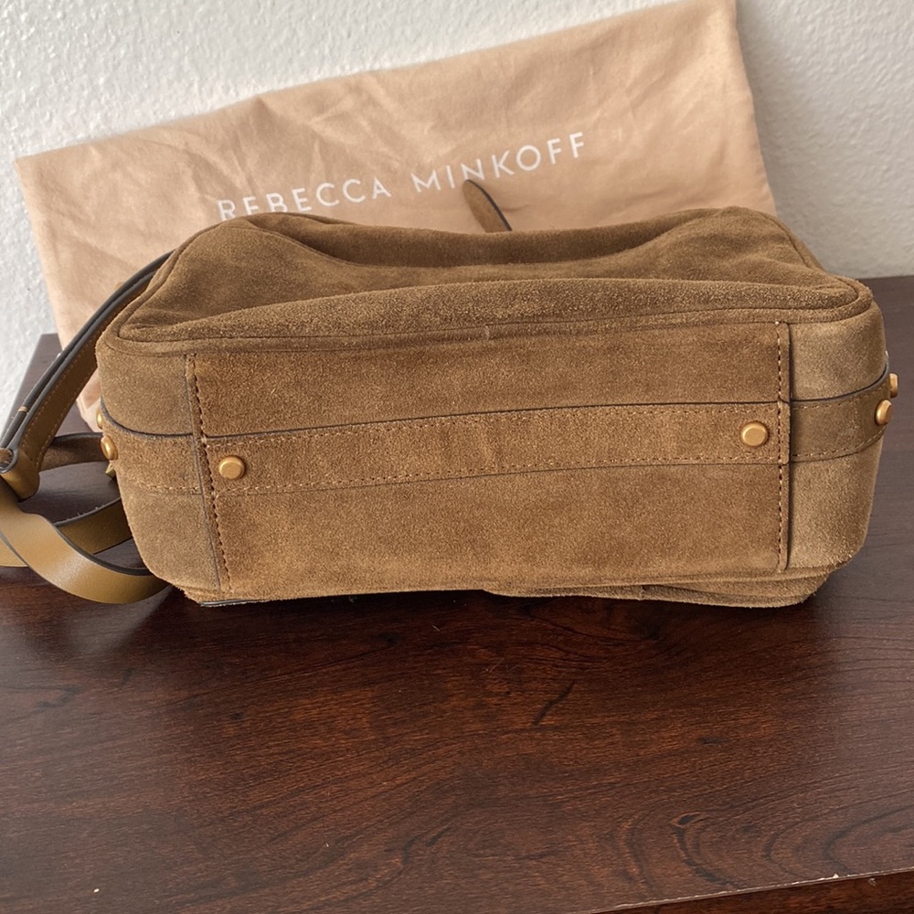Jet Boxy Crossbody - Picture 7 of 7
